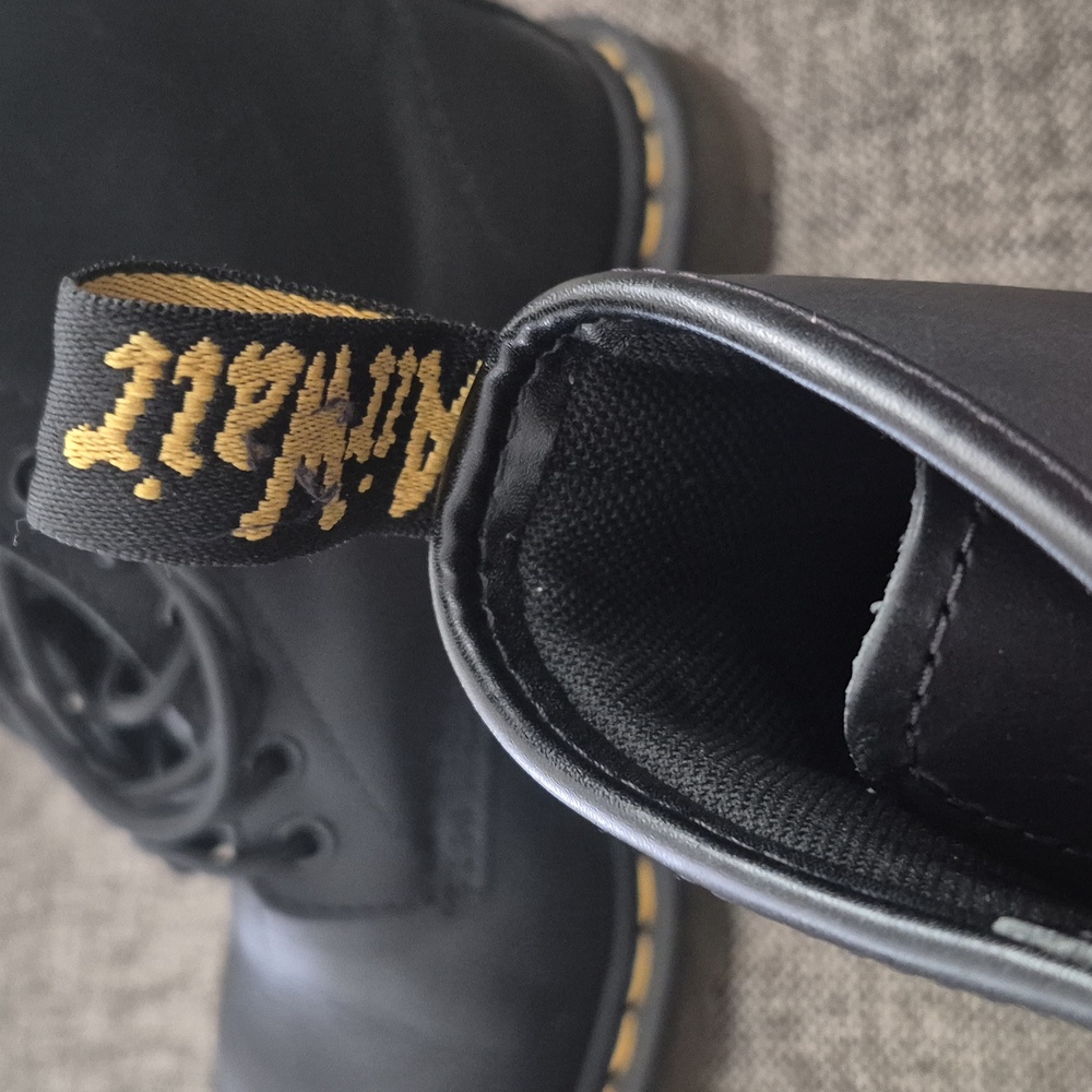 Black Leather Boots DR Martins L 8 M 7 - Picture 3 of 8